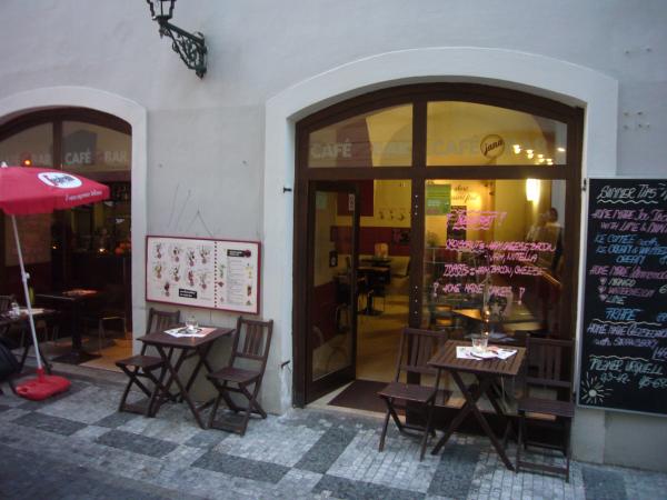 Café Bar Jana
